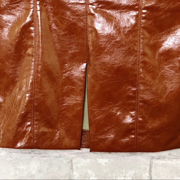 NWOT BISHOP + YOUNG Brown Vegan Faux Leather Pencil Skirt Size Small - Picture 4 of 14